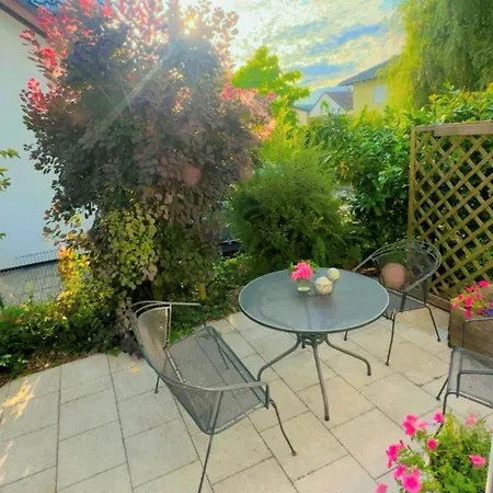 Apartment Idyllische Ferienoase Mit Traumhafter Terrasse