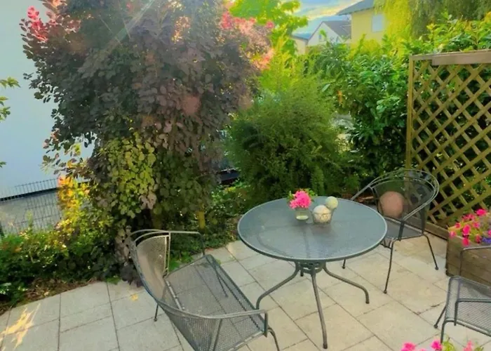 Apartment Idyllische Ferienoase Mit Traumhafter Terrasse